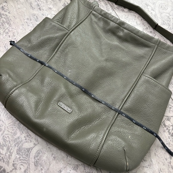 Coach | Park Leather Hobo Bag - Green Pebble Leather - Picture 8 of 10